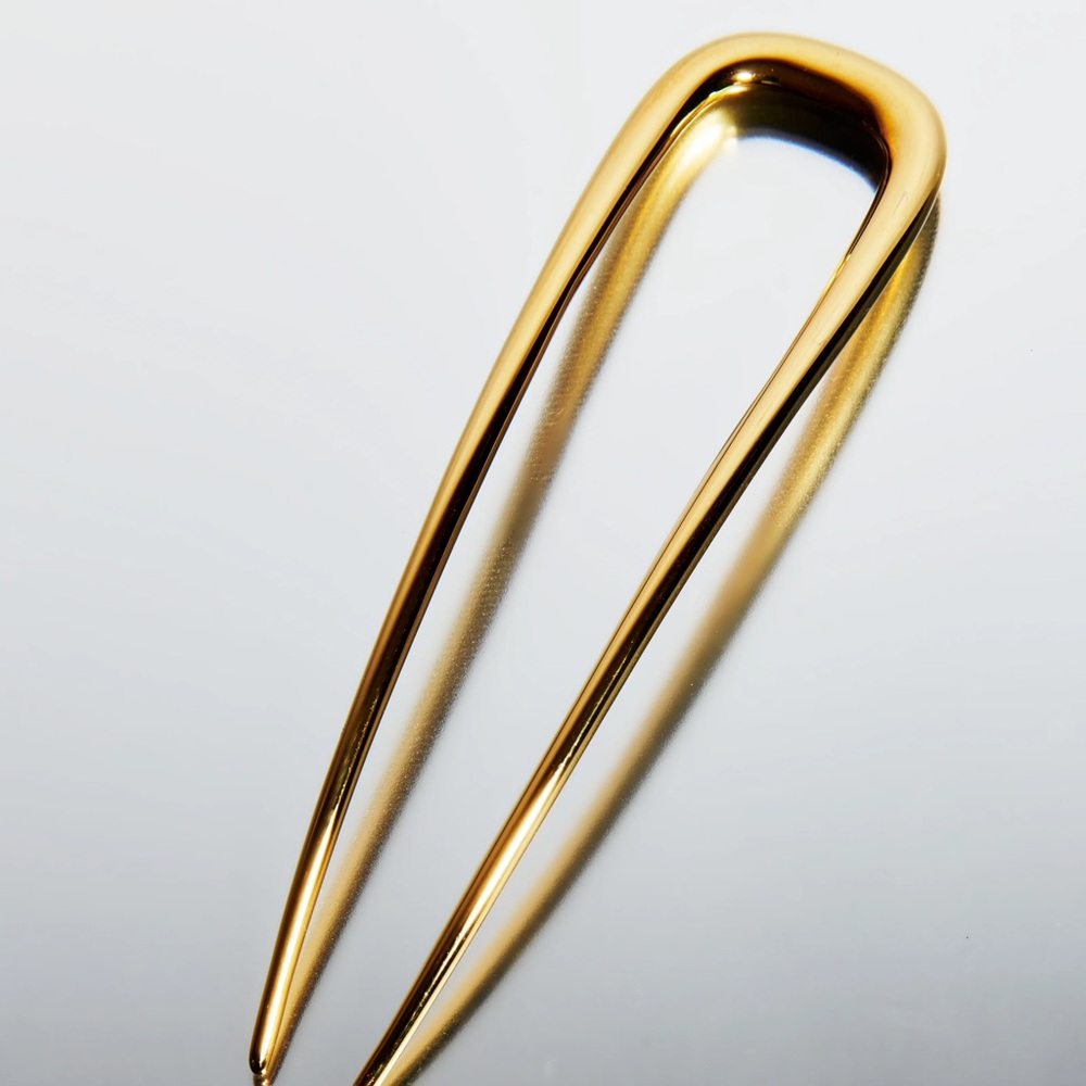 Chic Gold Hair Accessory